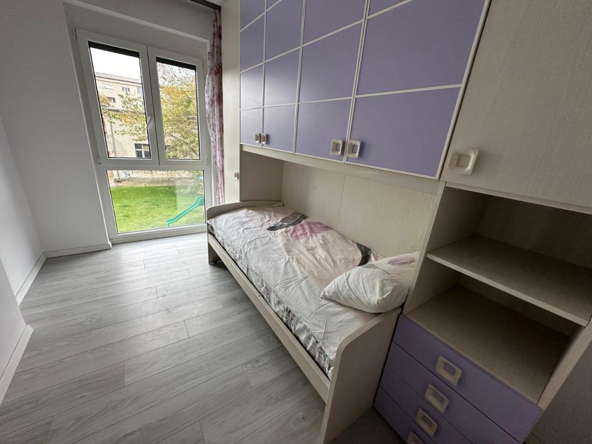 Home & Happy Oradea Bagian luar foto